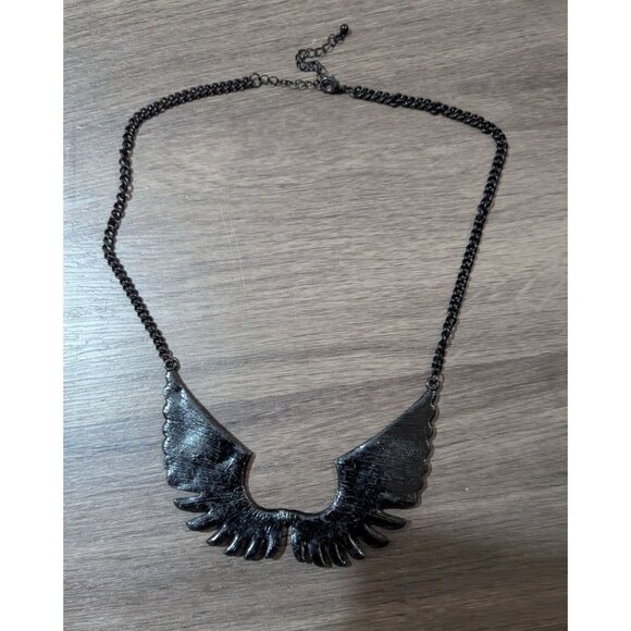 Black Gold Winged Rhinestone Statement Necklace Bold Crescent Adjustable - Picture 5 of 7